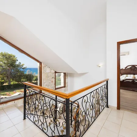 Villa Ariadne Argaka