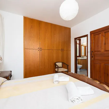 Villa Ariadne