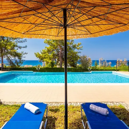 Ariadne Villa